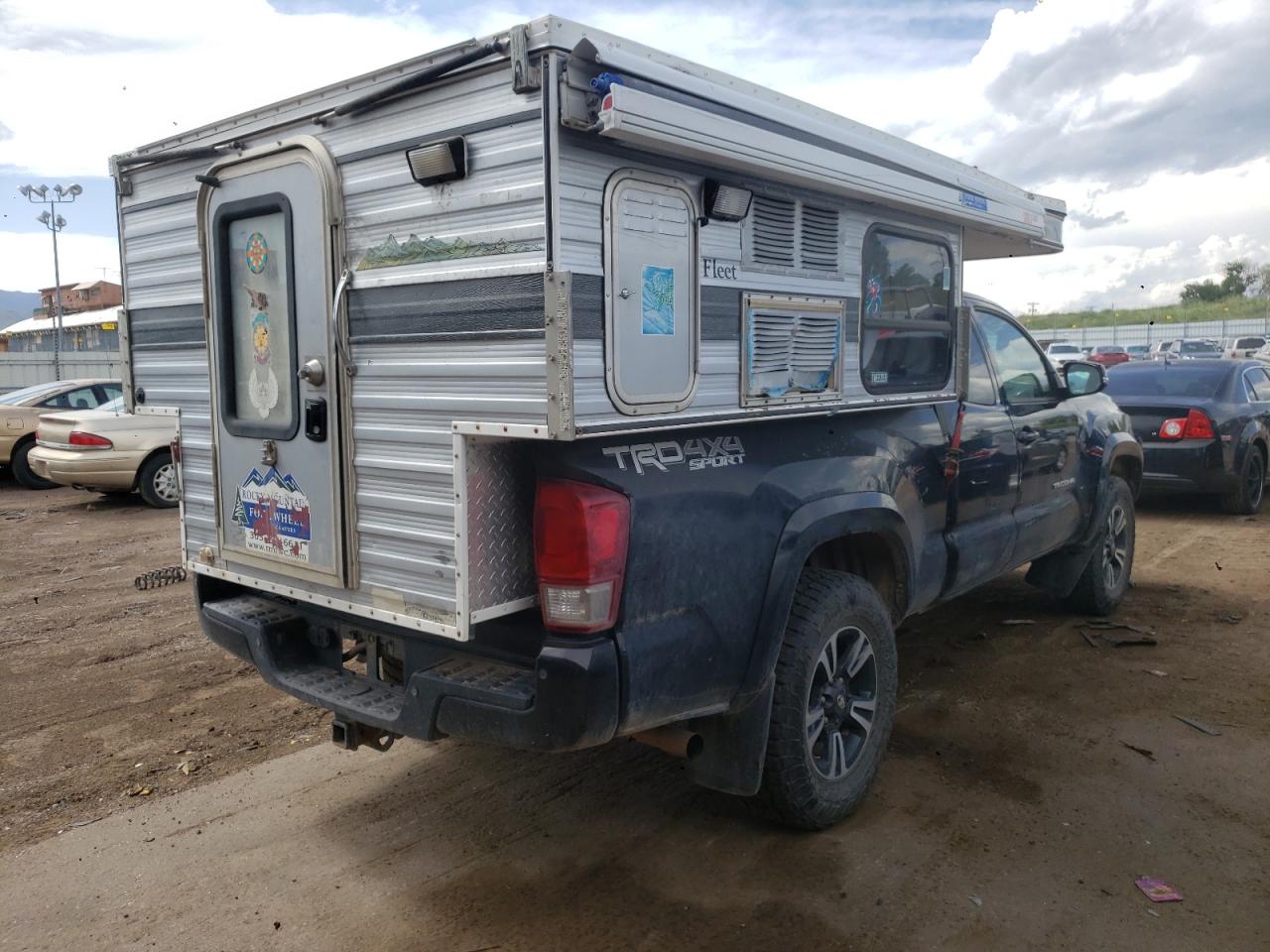 Image 3 of 2016 TOYOTA TACOMA ACCESS CAB 2016 with VIN 5TFSZ5AN7GX039384
