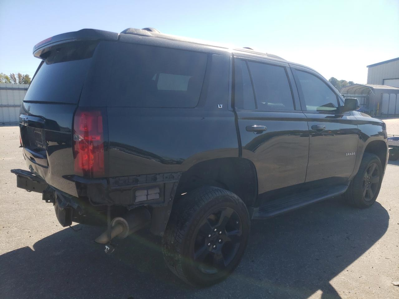 Image 3 of 2017 CHEVROLET TAHOE K1500 LT 2017 with VIN 1GNSKBKC1HR305950