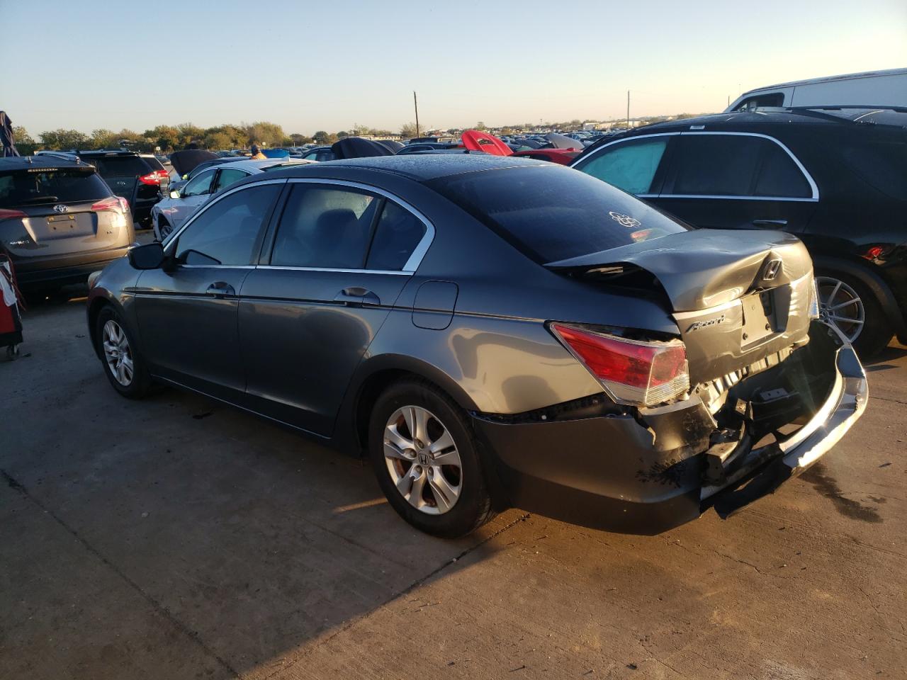 Image 2 of 2008 HONDA ACCORD LXP 2008 with VIN JHMCP26448C000512