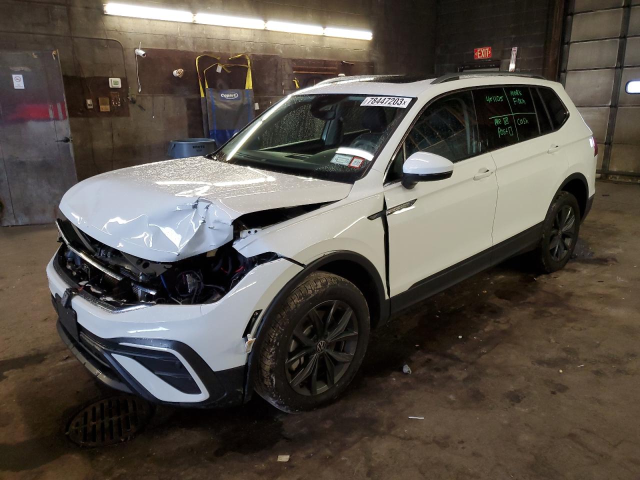 Image 1 of 2022 VOLKSWAGEN TIGUAN SE 2022 with VIN 3VV2B7AXXNM133703