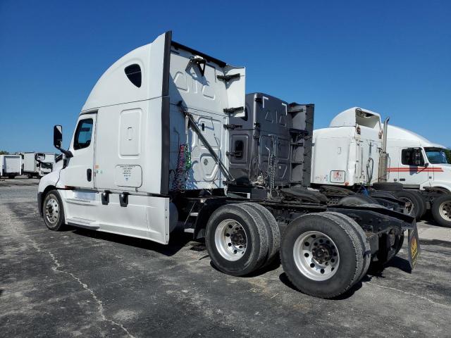 Image 3 of 2018 FREIGHTLINER CASCADIA 126  2018 with VIN 3AKJHHDR4JSJC7010