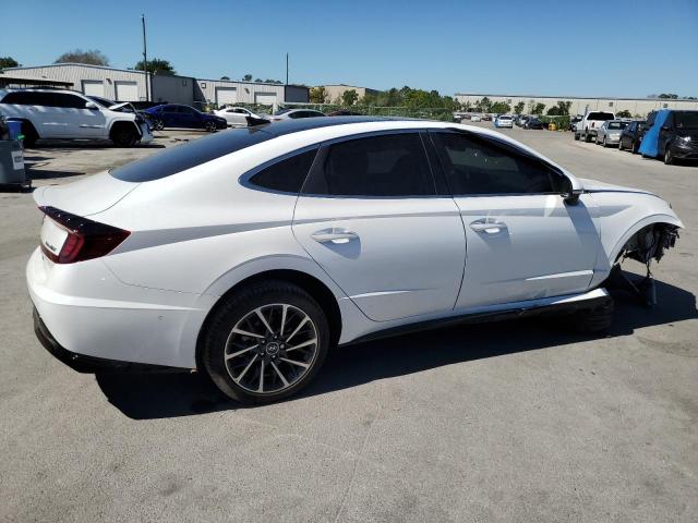 Image 3 of 2022 HYUNDAI SONATA LIMITED 2022 with VIN KMHL34J28NA205252