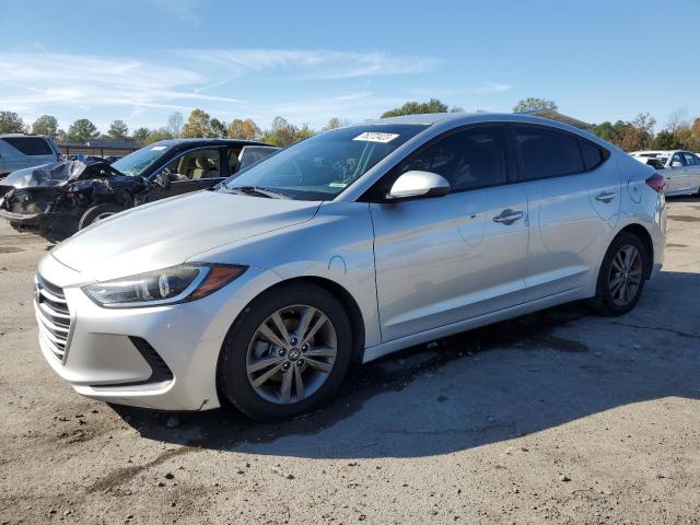 Изображение 1 2018 HYUNDAI ELANTRA SEL 2018 с VIN 5NPD84LF2JH246683