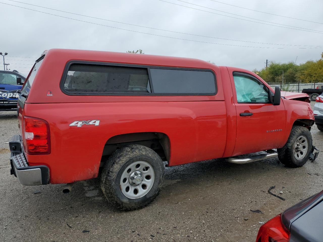 Image 3 of 2012 CHEVROLET SILVERADO K1500 2012 with VIN 1GCNKPE01CZ204789