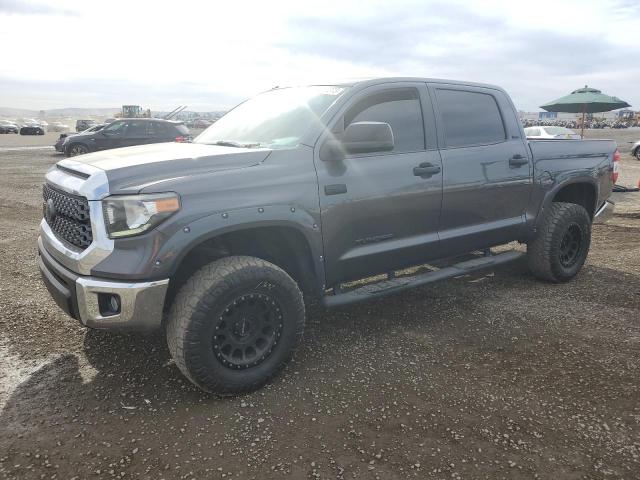 Изображение 2018 TOYOTA TUNDRA CREWMAX SR5 2018