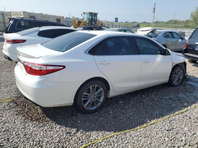 Obraz 3 z 2016 TOYOTA CAMRY LE 2016 z VIN 4T1BF1FK0GU241304
