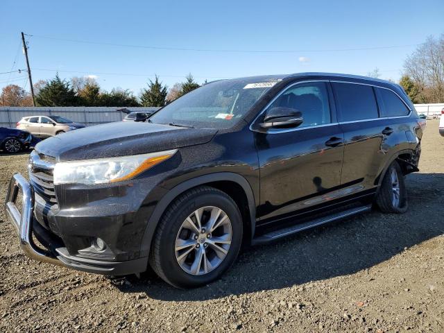 Изображение 1 2015 TOYOTA HIGHLANDER XLE 2015 с VIN 5TDJKRFH9FS159671