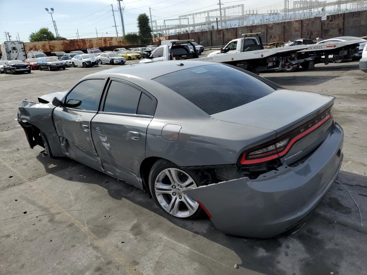 Изображение 2 2019 DODGE CHARGER SXT 2019 с VIN 2C3CDXBG6KH695415
