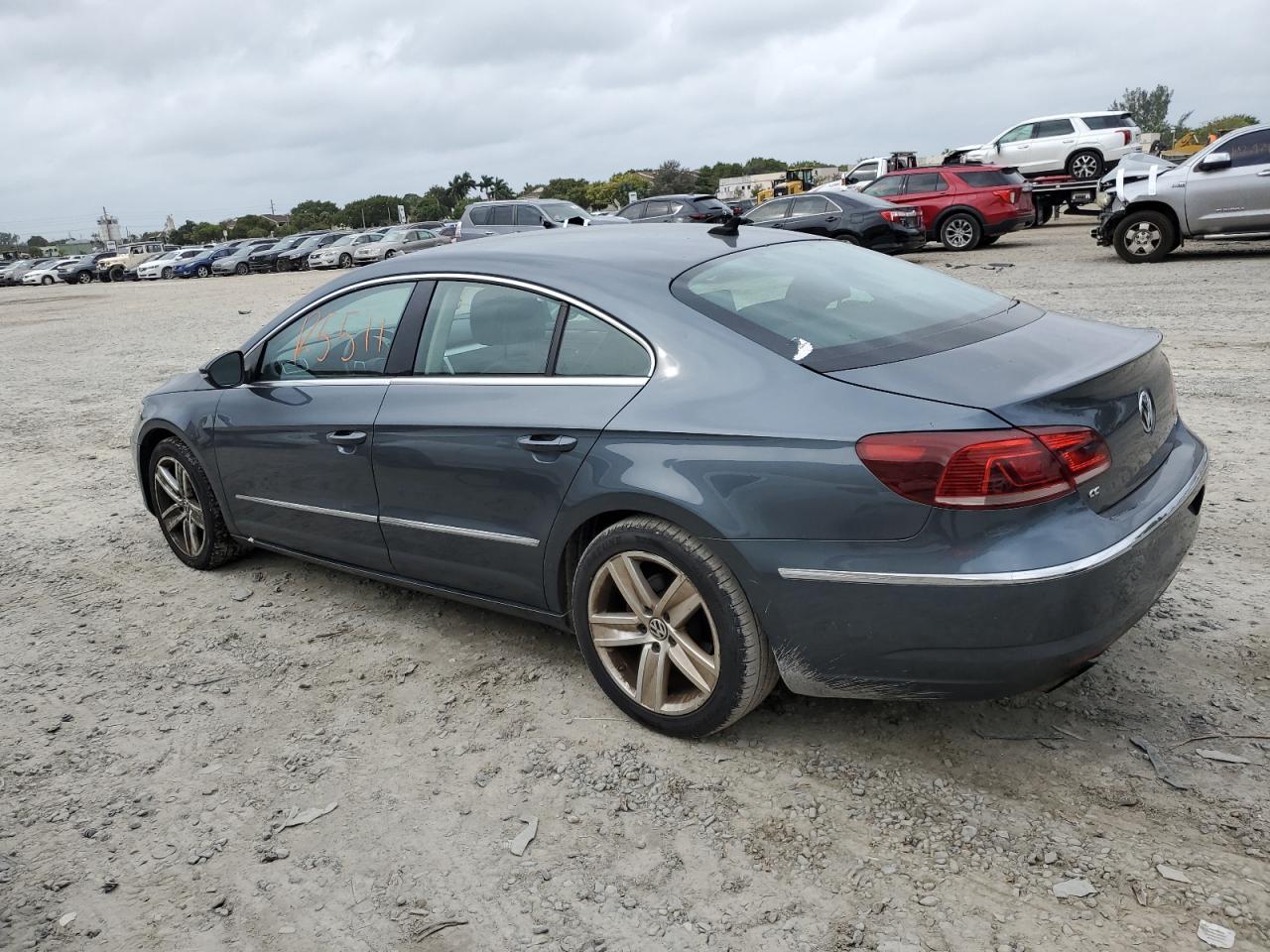 Image 2 of 2013 VOLKSWAGEN CC SPORT 2013 with VIN WVWBP7AN7DE514119