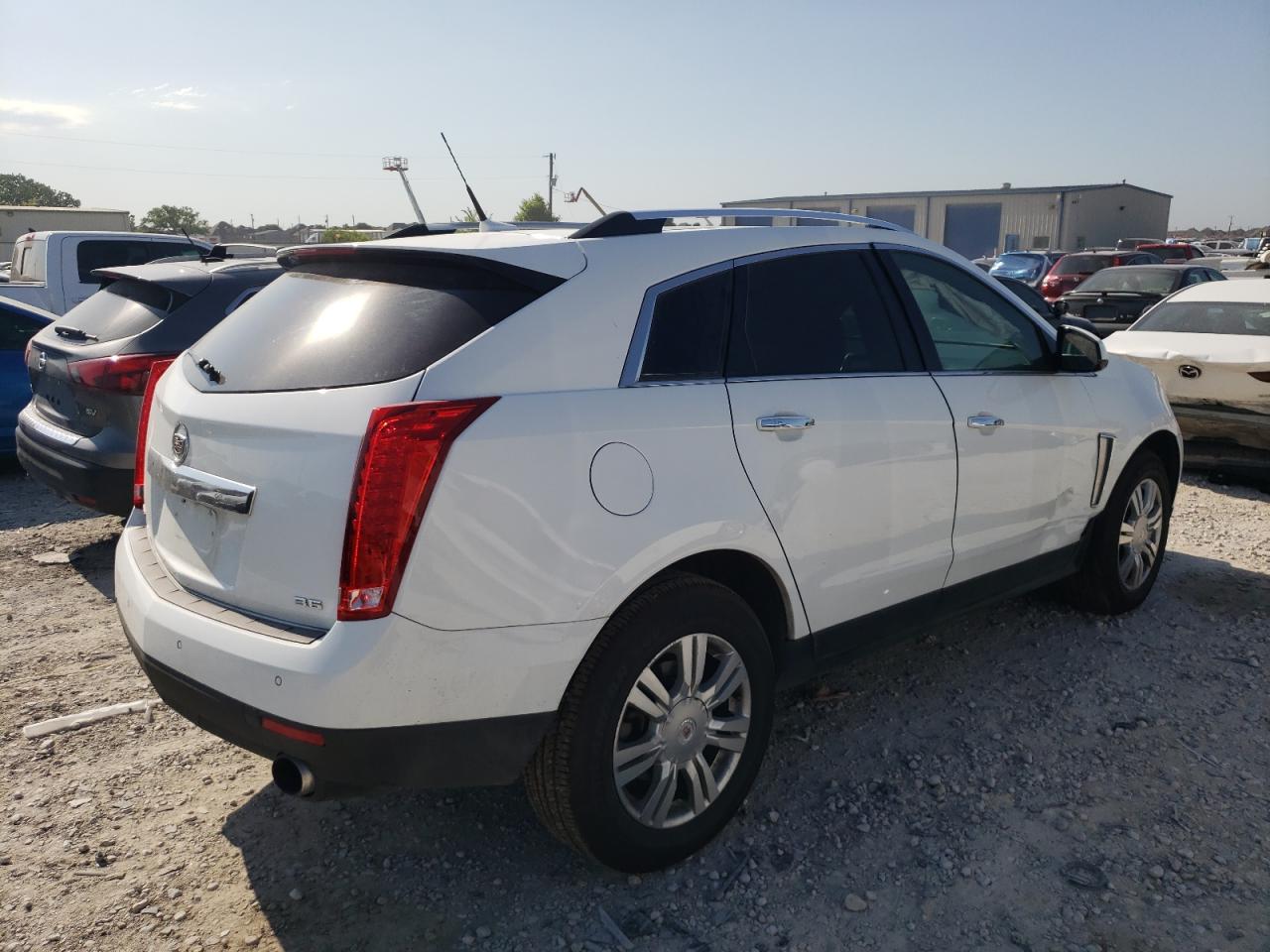 Image 3 of Cadillac Srx Luxury Collection 2014 with VIN 3GYFNBE32ES540213