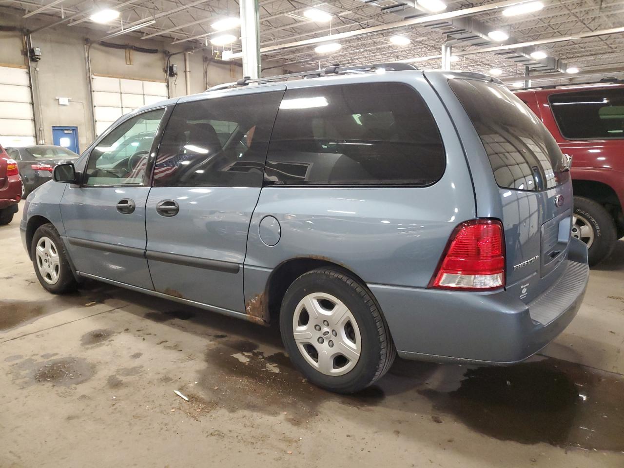 Image 2 of 2004 FORD FREESTAR SE 2004 with VIN 2FMZA51674BA04003