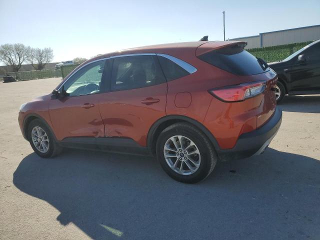 Image 2 of 2020 FORD ESCAPE SE 2020 with VIN 1FMCU0G69LUA37746