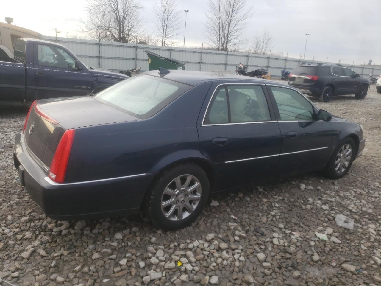Image 3 of 2009 CADILLAC DTS  2009 with VIN 1G6KD57Y29U118789
