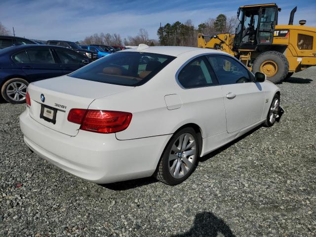 Image 3 of 2011 BMW 328 XI SULEV 2011 with VIN WBAKF5C50BE395764