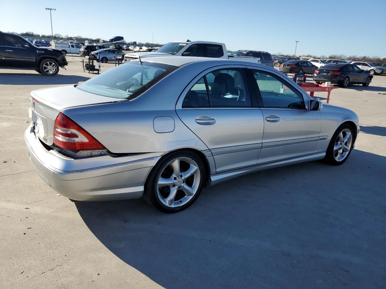 Image 3 of 2006 MERCEDES-BENZ C 230 2006 with VIN WDBRF52H56E021233