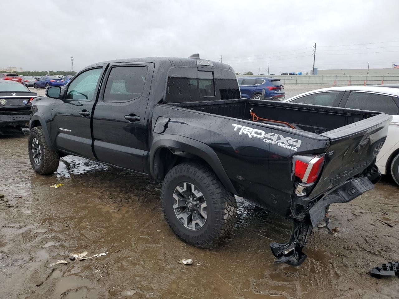 Image 2 of 2020 TOYOTA TACOMA DOUBLE CAB 2020 with VIN 5TFCZ5AN7LX226249