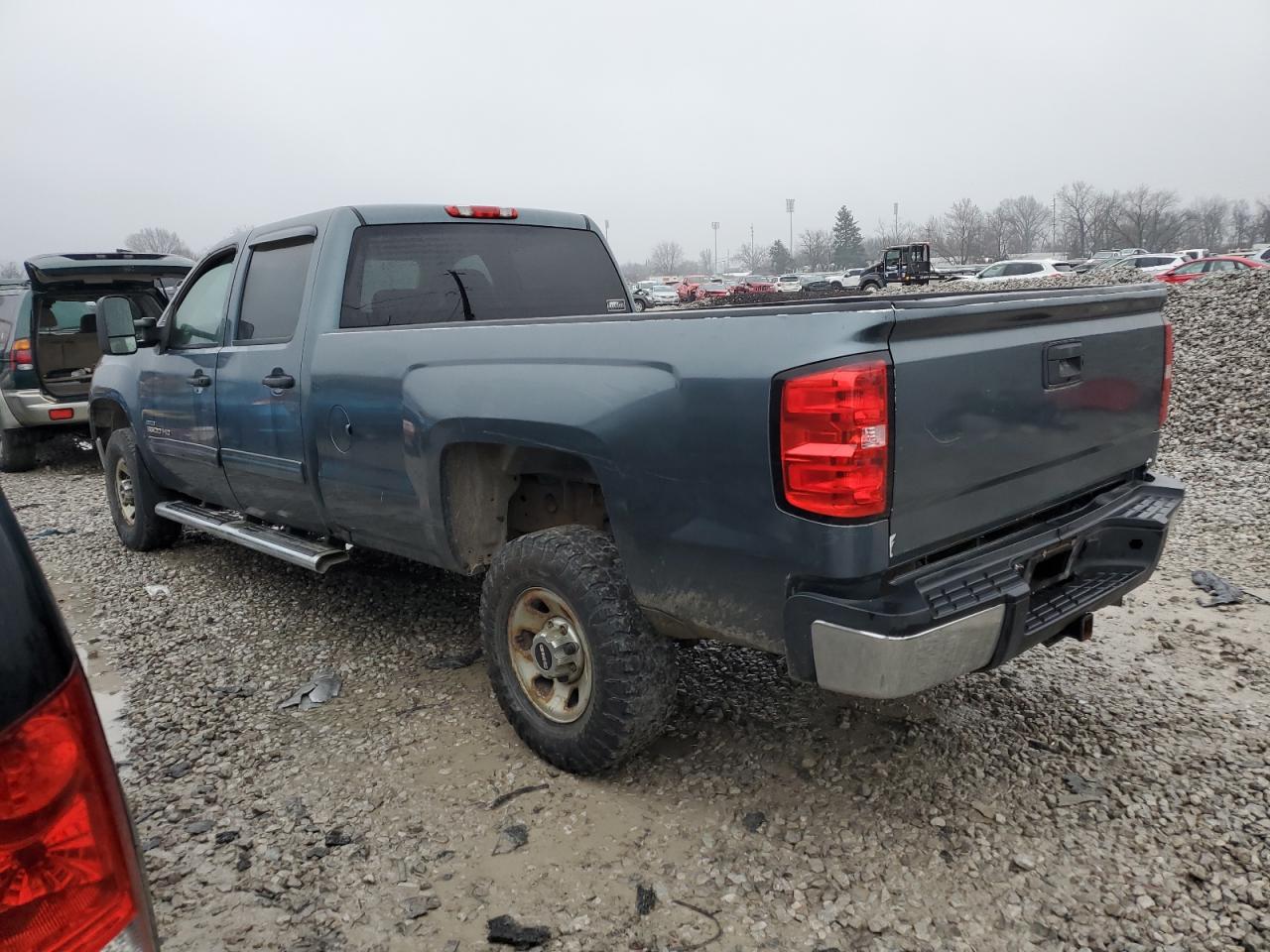 Image 2 of 2008 GMC SIERRA K3500 2008 with VIN 1GTHK33648F120777