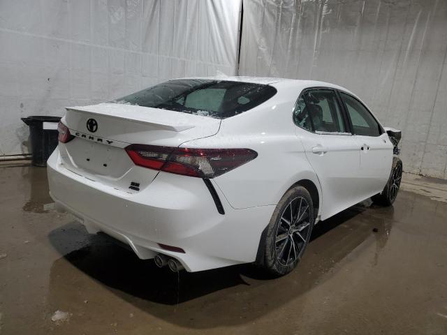 Obraz 3 z 2024 TOYOTA CAMRY SE NIGHT SHADE 2024 z VIN 4T1G11BK0RU110726