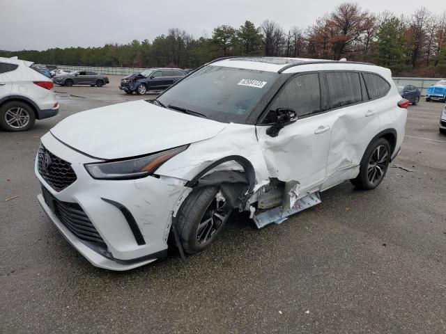 Obraz 1 z 2022 TOYOTA HIGHLANDER XSE 2022 z VIN 5TDLZRBHXNS222043