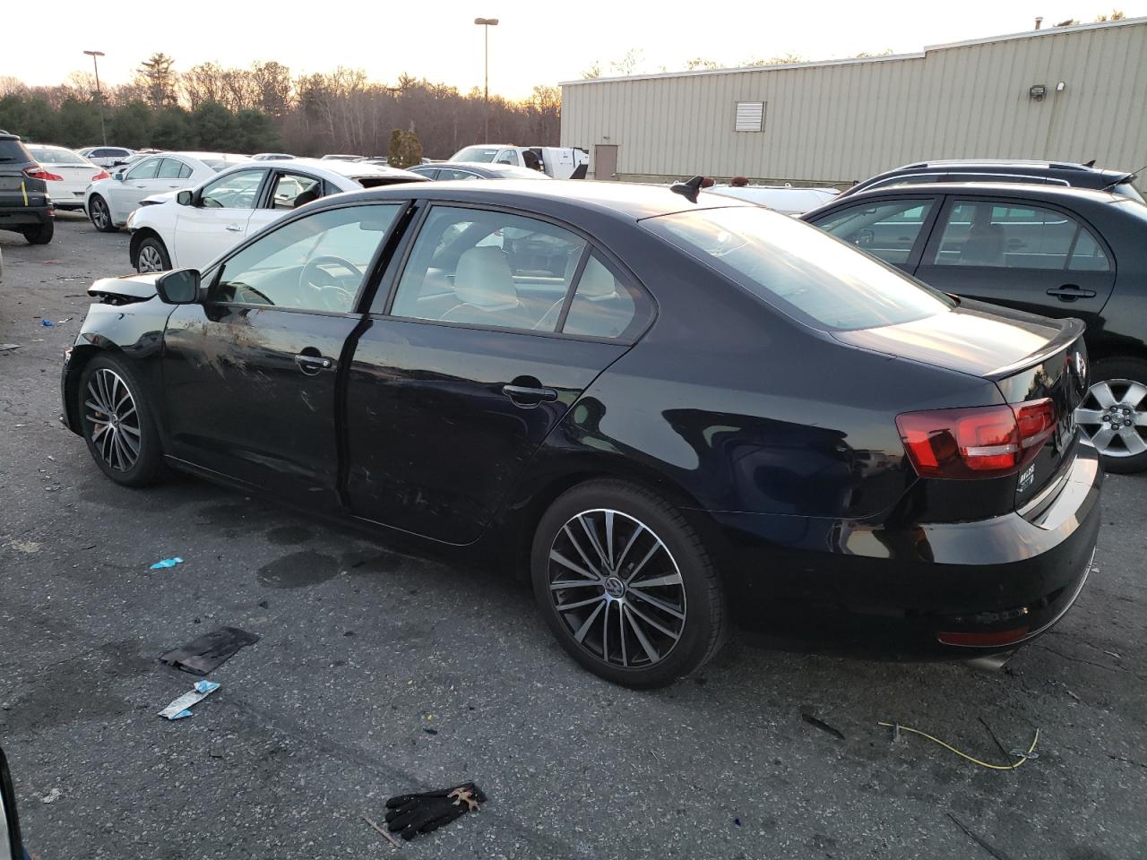 Изображение 2 2016 VOLKSWAGEN JETTA SPORT 2016 с VIN 3VWB17AJ6GM257366