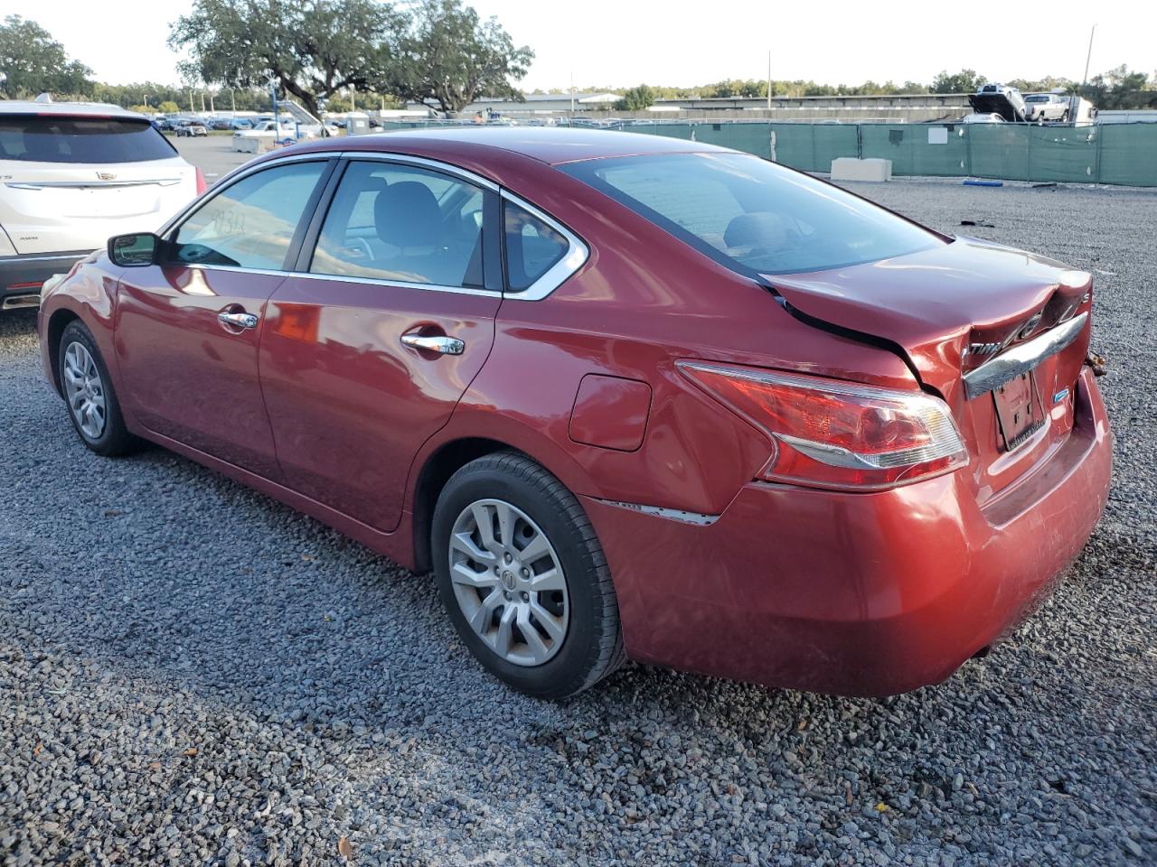 Изображение 2 Nissan Altima 2.5 2013 с VIN 1N4AL3AP9DN533567
