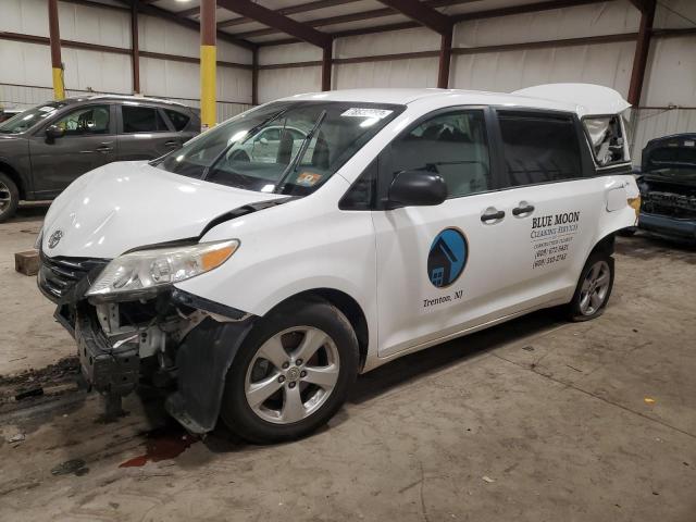 Image 1 of 2015 TOYOTA SIENNA  2015 with VIN 5TDZK3DCXFS633070