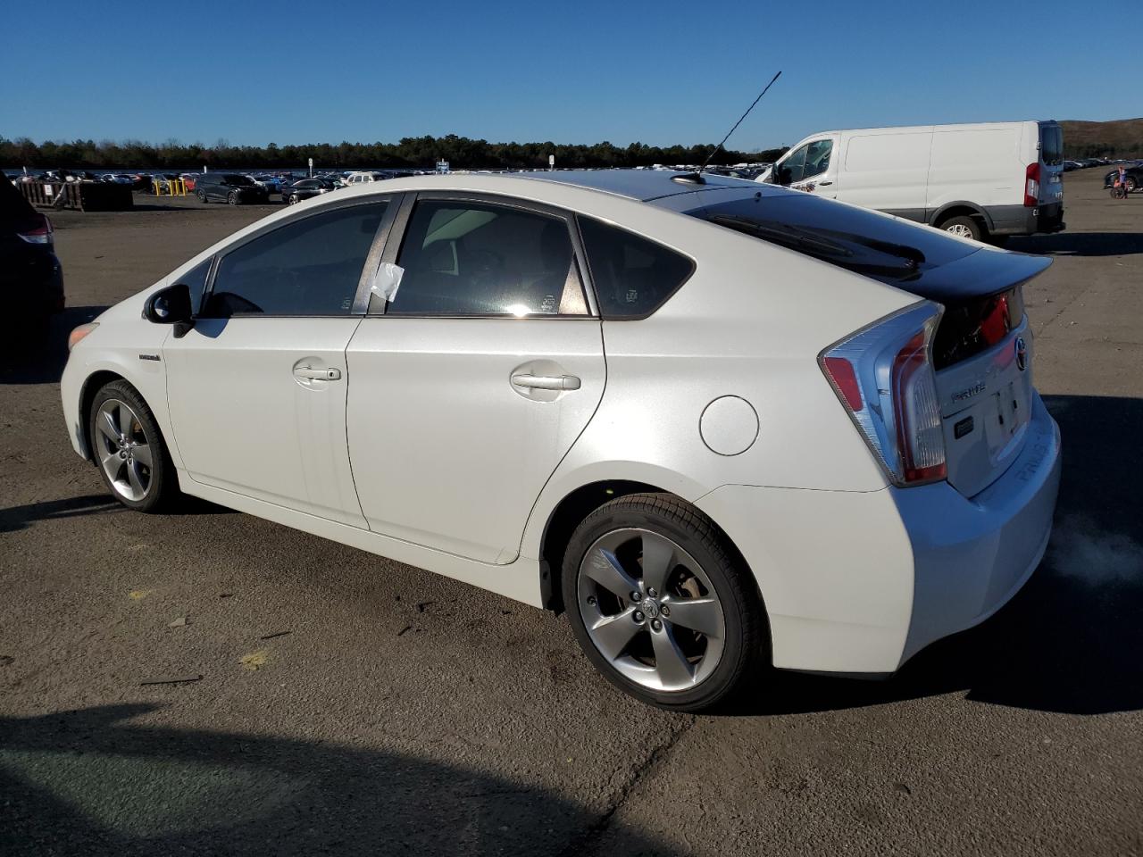 Изображение 2 2013 TOYOTA PRIUS  2013 с VIN JTDKN3DU6D5617369