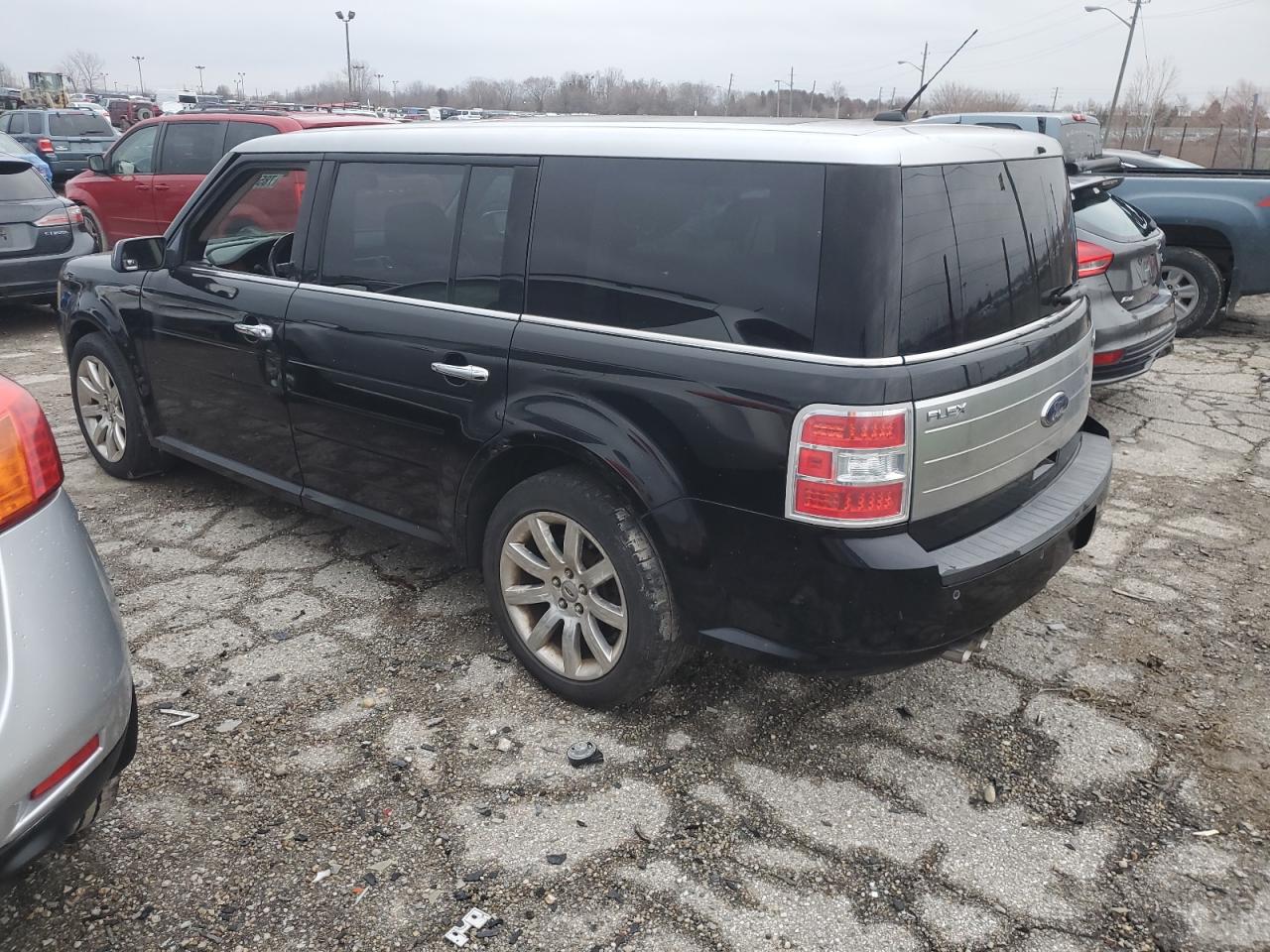 Image 2 of 2009 FORD FLEX LIMITED 2009 with VIN 2FMEK63C59BA42776