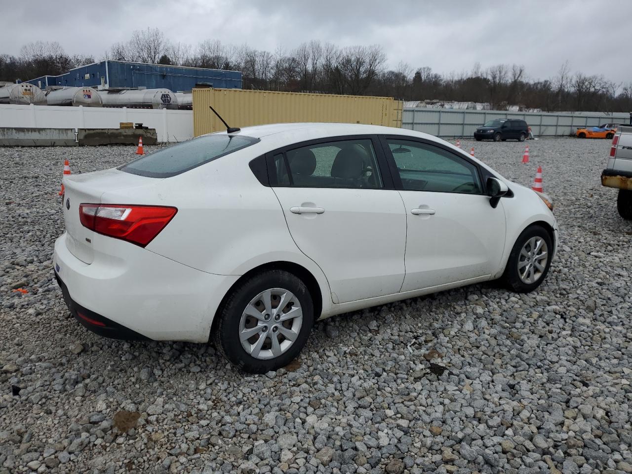 Obraz 3 z 2014 KIA RIO LX 2014 z VIN KNADM4A34E6366003