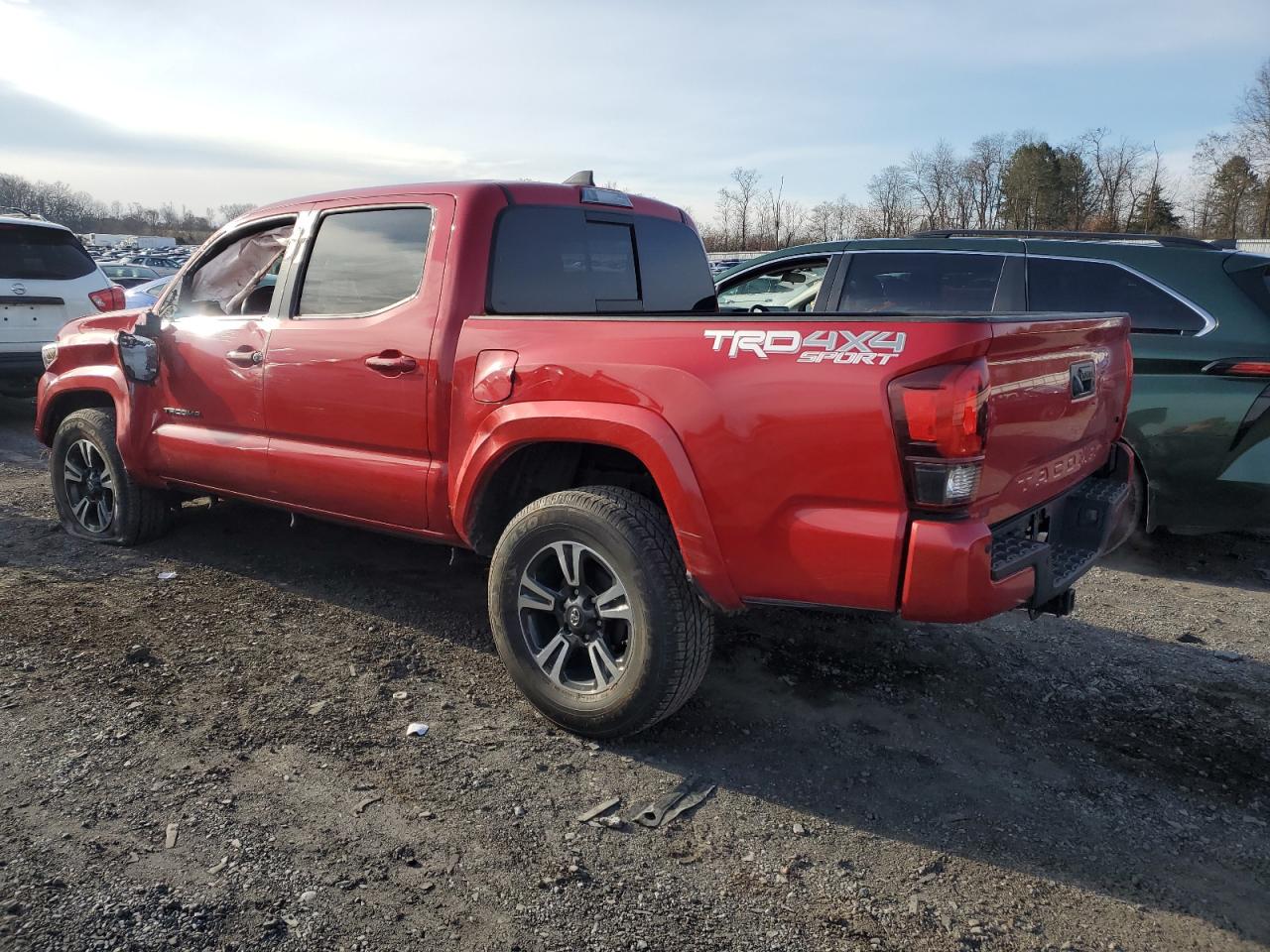 Obraz 2 z 2019 TOYOTA TACOMA DOUBLE CAB 2019 z VIN 3TMCZ5AN6KM287645