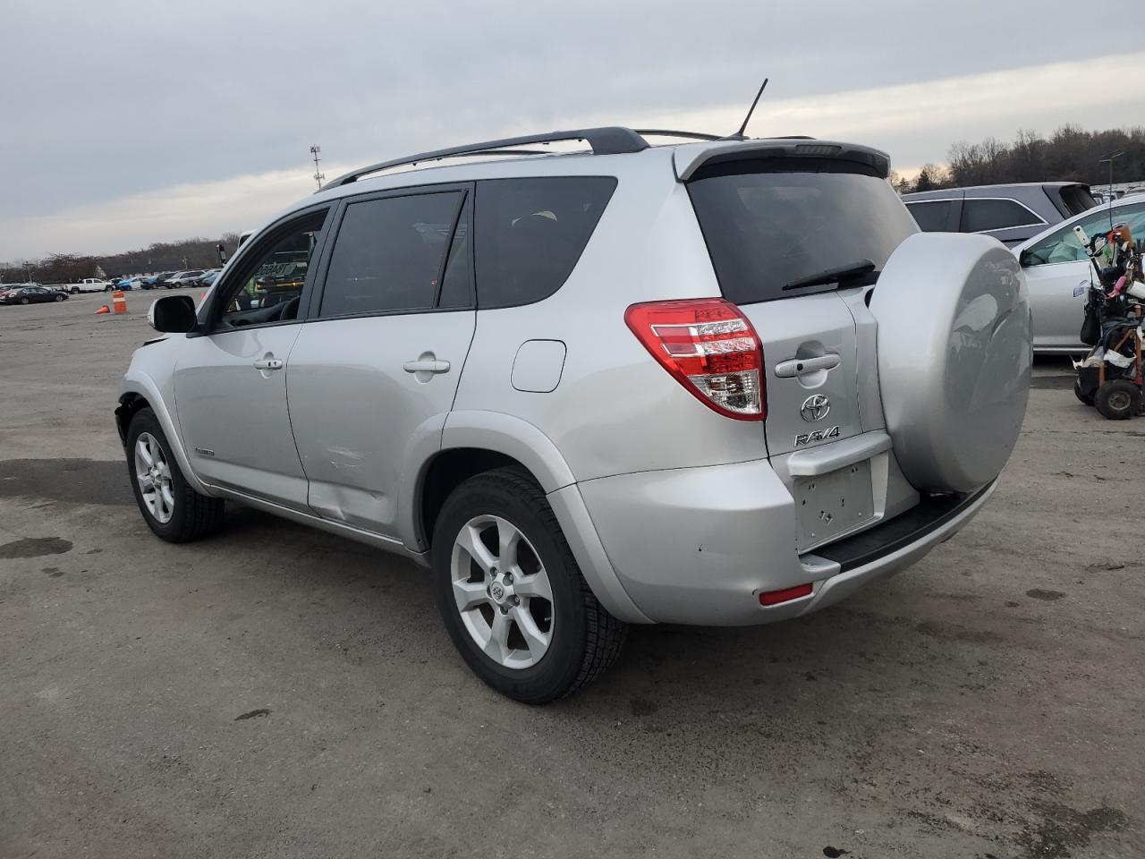 Obraz 2 z 2012 TOYOTA RAV4 LIMITED 2012 z VIN 2T3DF4DV7CW262157