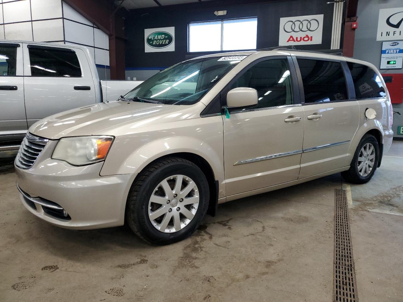 Изображение 1 2012 CHRYSLER TOWN & COUNTRY TOURING 2012 с VIN 2C4RC1BG1CR376294