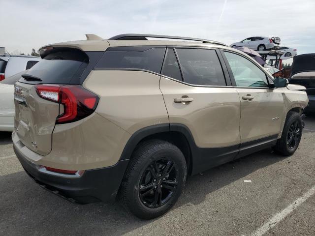 Obraz 3 z 2022 GMC TERRAIN AT4 2022 z VIN 3GKALYEV1NL220129