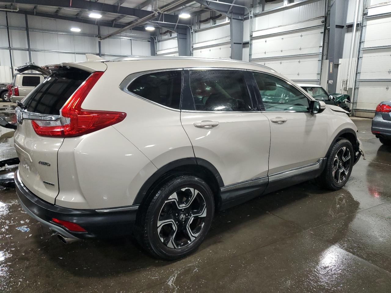 Image 3 of 2017 HONDA CR-V TOURING 2017 with VIN 5J6RW2H98HL056289