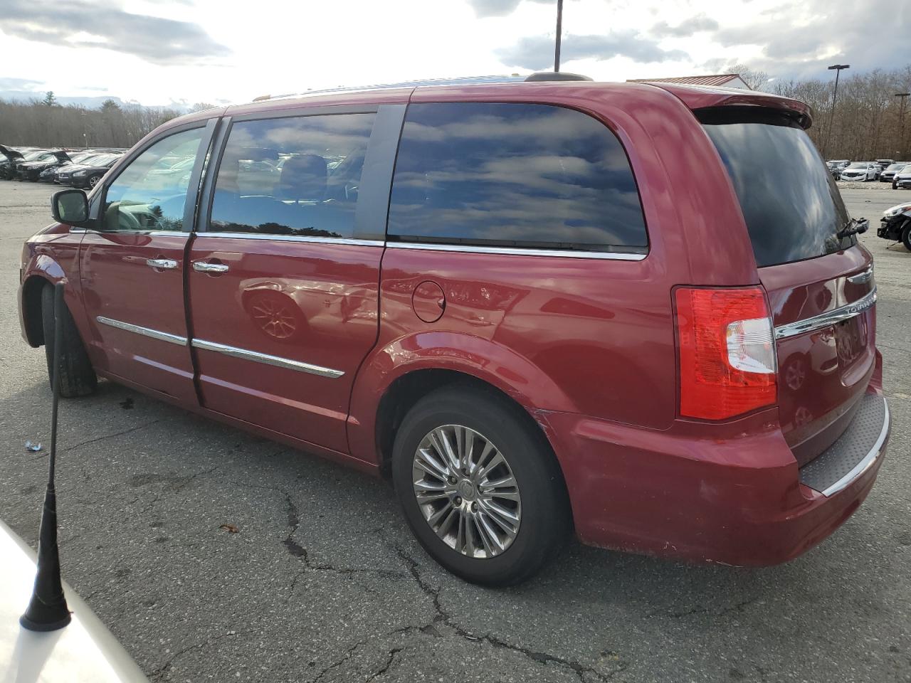 Изображение 2 2011 CHRYSLER TOWN & COUNTRY LIMITED 2011 с VIN 2A4RR6DG4BR667227