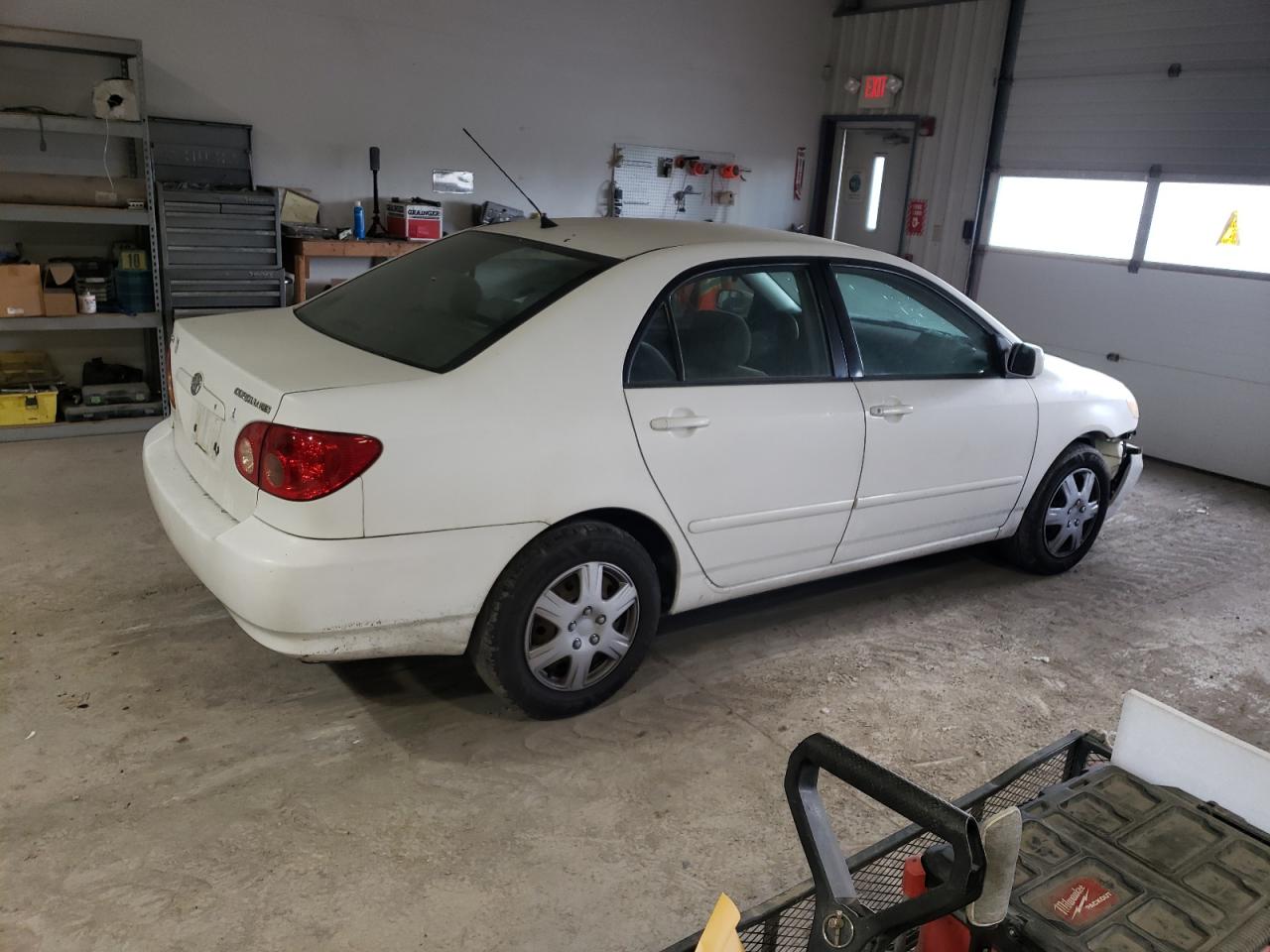 Изображение 3 2005 TOYOTA COROLLA CE 2005 с VIN 2T1BR32E15C382707