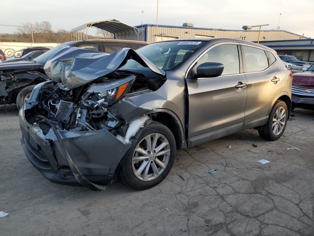 Obraz 1 z 2017 NISSAN ROGUE SPORT S 2017 z VIN JN1BJ1CP7HW004188