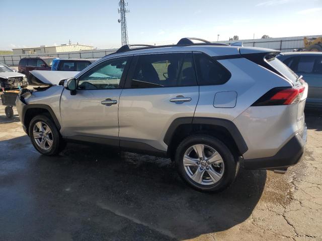 Изображение 2 2023 TOYOTA RAV4 XLE 2023 с VIN 2T3W1RFVXPW246106