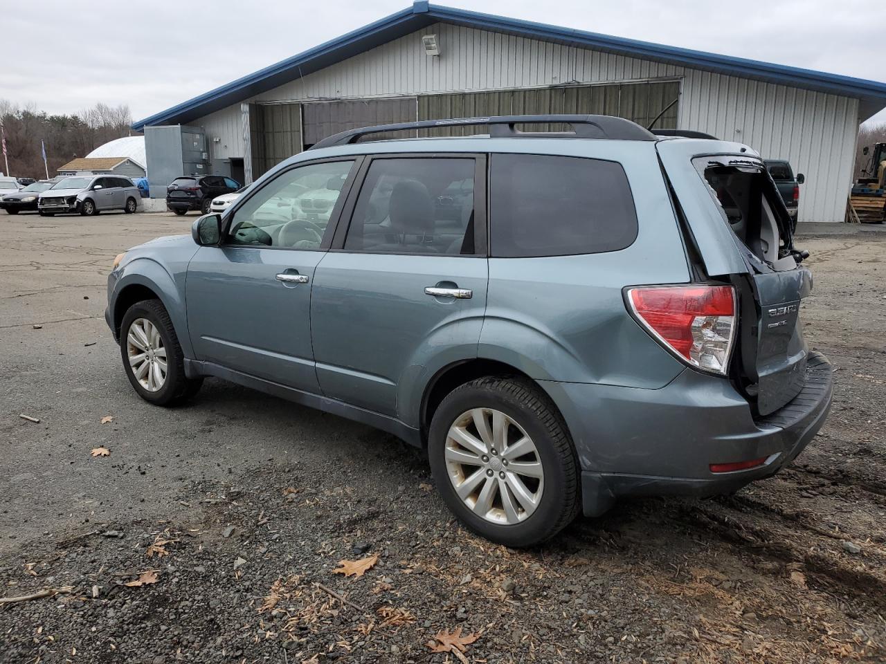 Image 2 of 2012 SUBARU FORESTER 2.5X PREMIUM 2012 with VIN JF2SHADC9CH453049