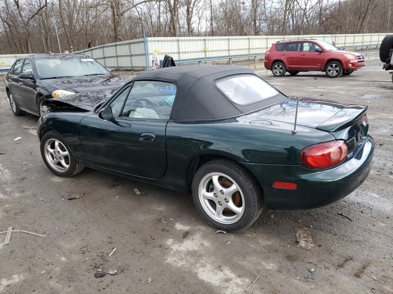 Obraz 2 z 2002 MAZDA MX-5 MIATA BASE 2002 z VIN JM1NB353920221748