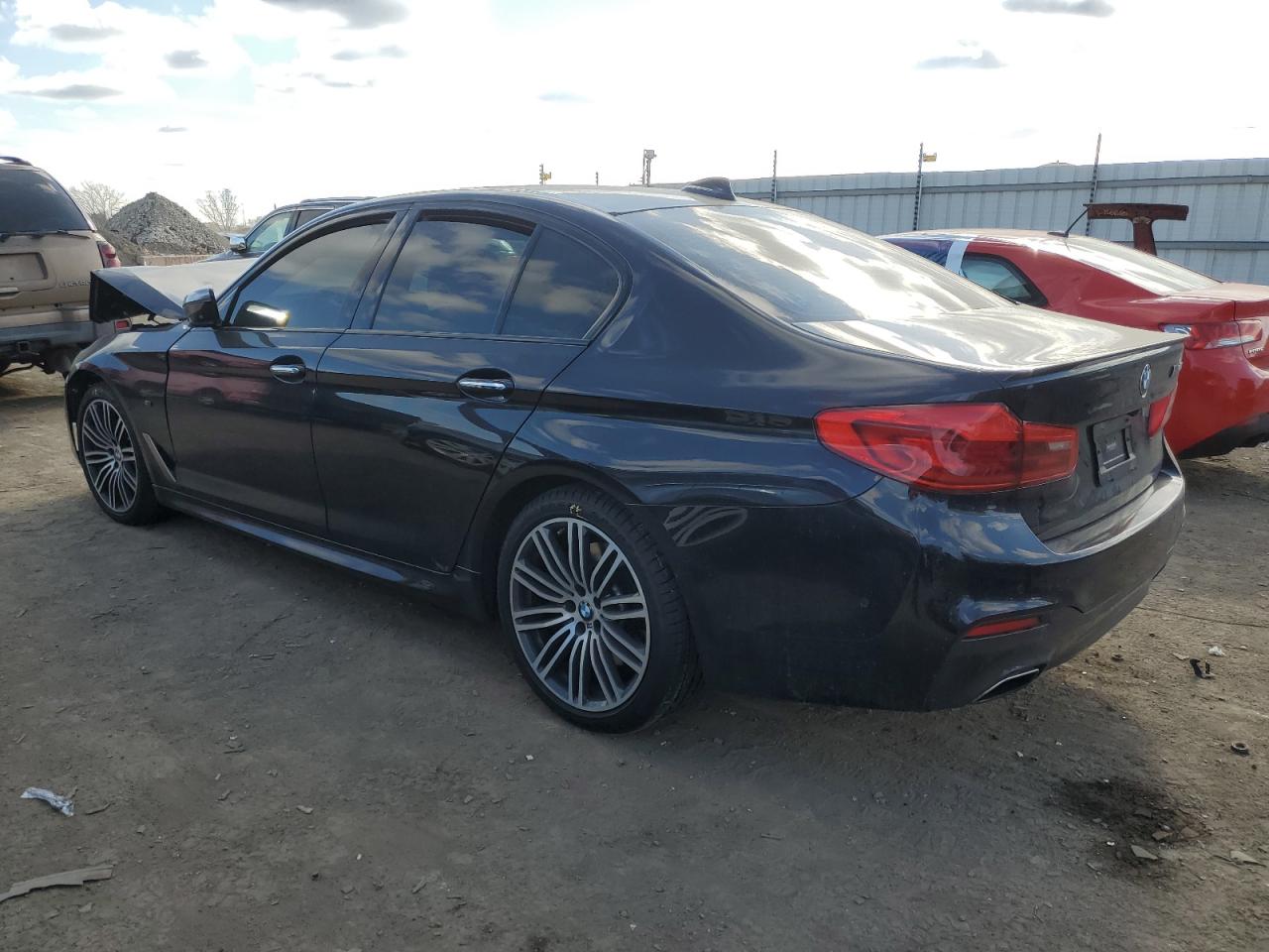 Изображение 2 2017 BMW 540 XI 2017 с VIN WBAJE7C39HG887585