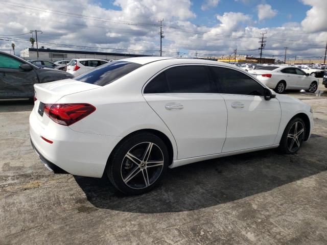 Obraz 3 z 2022 MERCEDES-BENZ A 220 2022 z VIN W1K3G4EB9NJ375810
