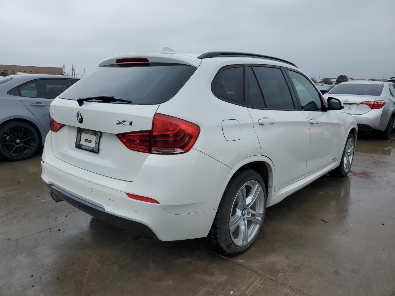 Изображение 3 2013 BMW X1 SDRIVE28I 2013 с VIN WBAVM1C5XDVW41640