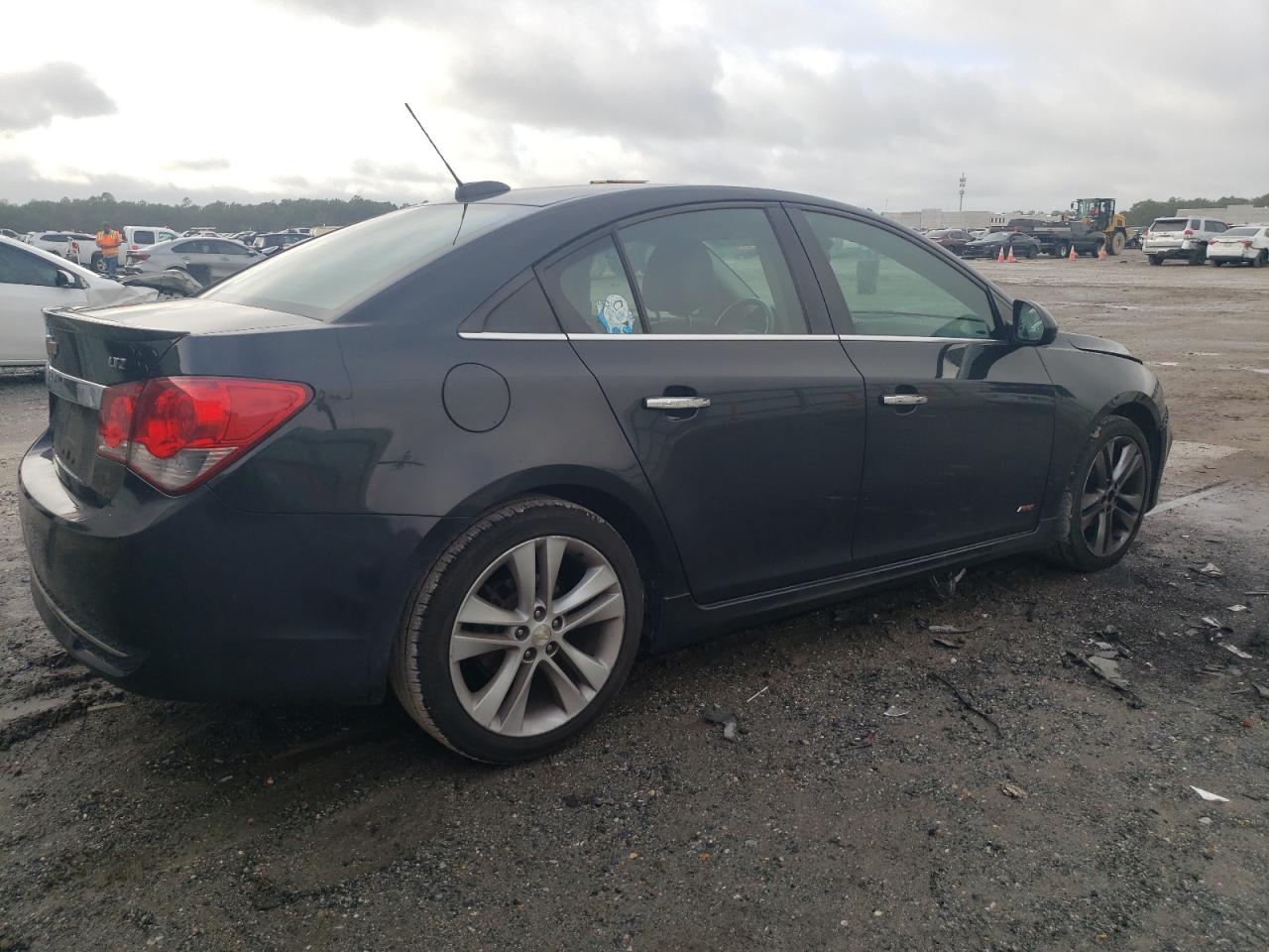 Изображение 3 2016 CHEVROLET CRUZE LIMITED LTZ 2016 с VIN 1G1PG5SB6G7169973