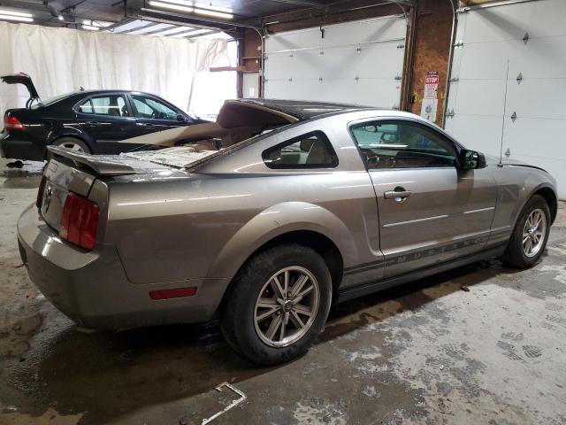 Obraz 3 z 2005 FORD MUSTANG  2005 z VIN 1ZVFT80N255197479