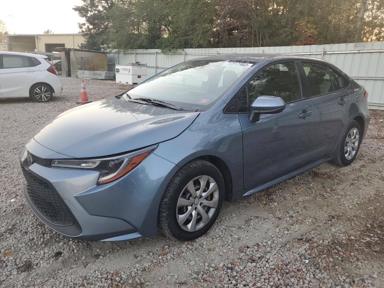 Obraz 1 z 2020 TOYOTA COROLLA LE 2020 z VIN JTDEPRAE9LJ101665