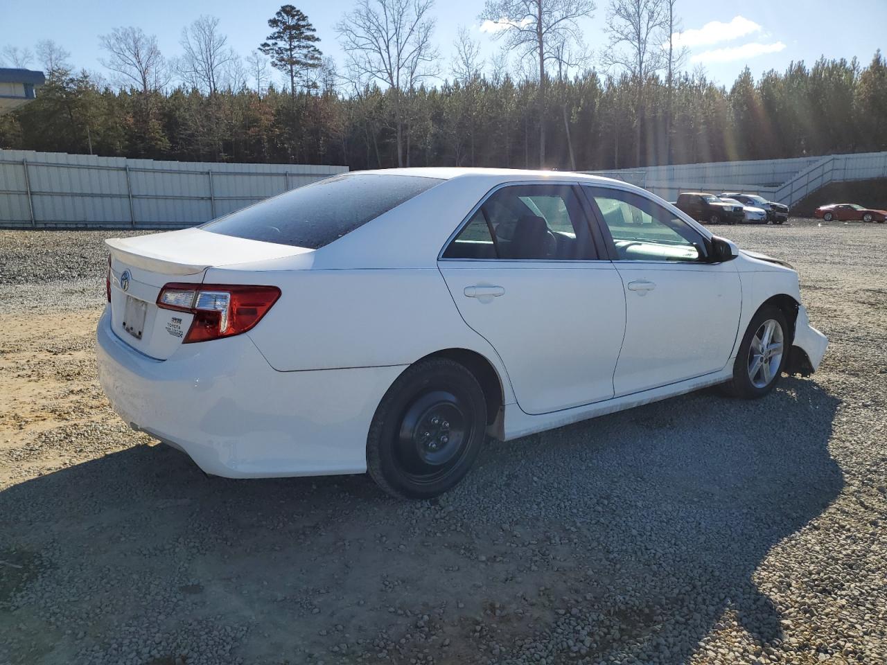 Obraz 3 z 2013 TOYOTA CAMRY L 2013 z VIN 4T1BF1FK5DU673060