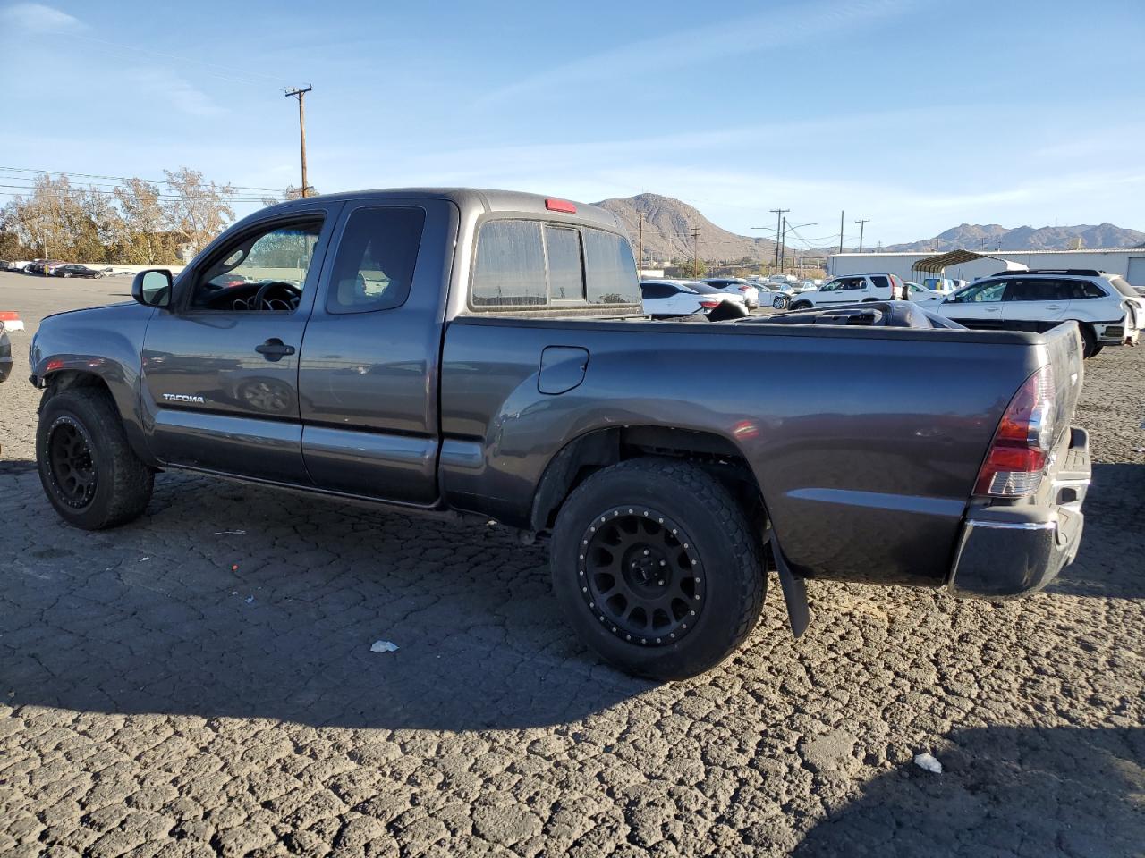 Image 2 of 2013 TOYOTA TACOMA ACCESS CAB 2013 with VIN 5TFTX4CN5DX031863