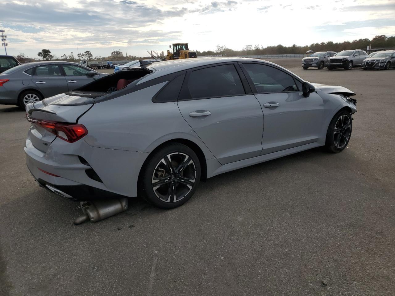 Obraz 3 z 2021 KIA K5 GT LINE 2021 z VIN 5XXG64J26MG076492