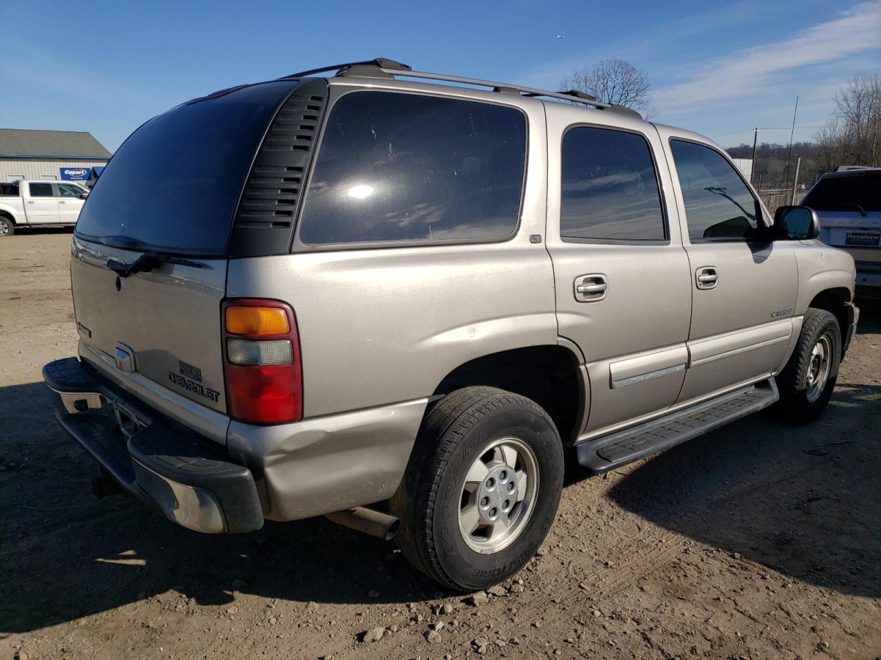 Изображение 3 2002 CHEVROLET TAHOE K1500 2002 с VIN 1GNEK13Z02J298957